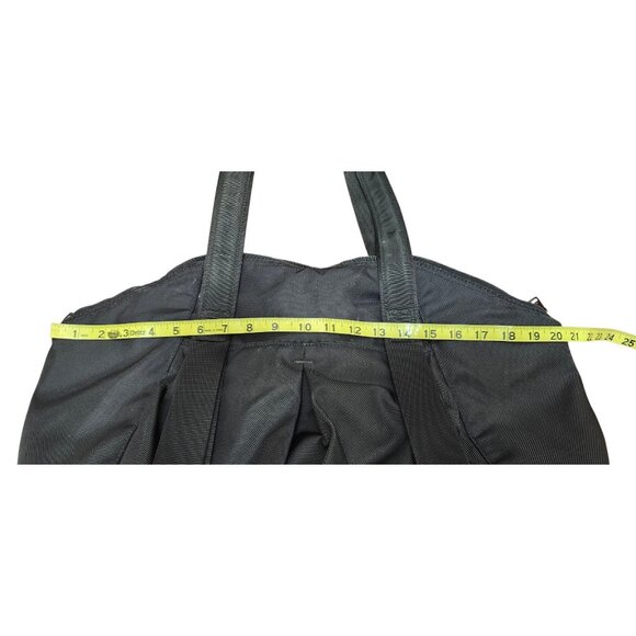 Lululemon Athletica Free to Be Sports Bag Duffle Luggage Gym Tote Black Yoga - Picture 13 of 15